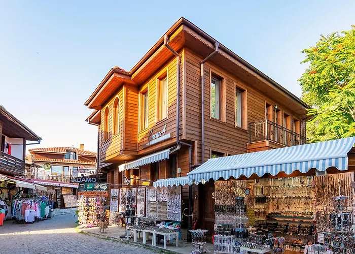 ゲストハウス Irb Emona 4